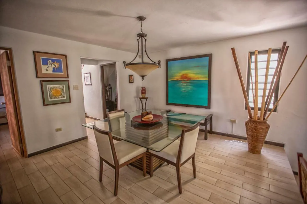 Villa Brisas Del Mar Humacao 0*,